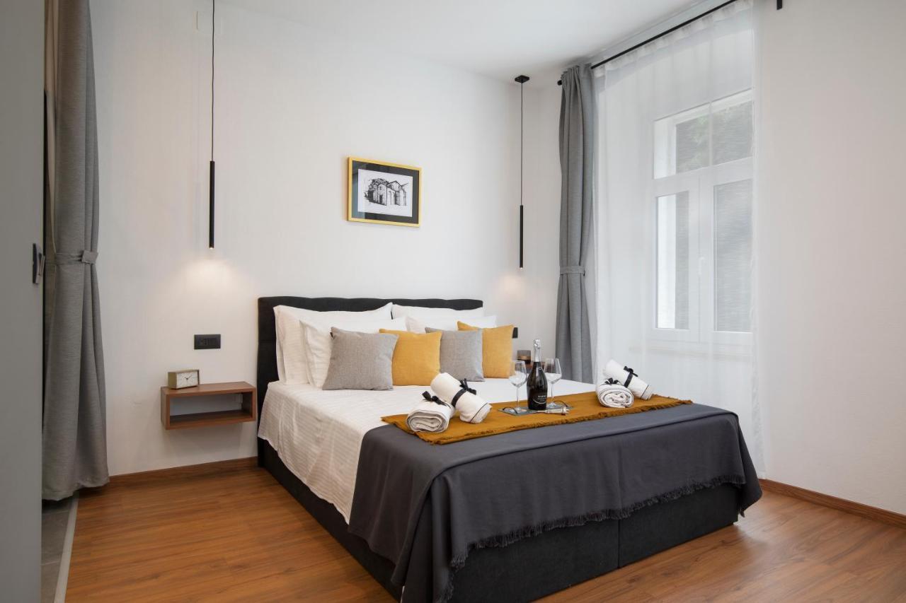 Deluxe Rooms And Apartments Korzo PUY Exterior foto