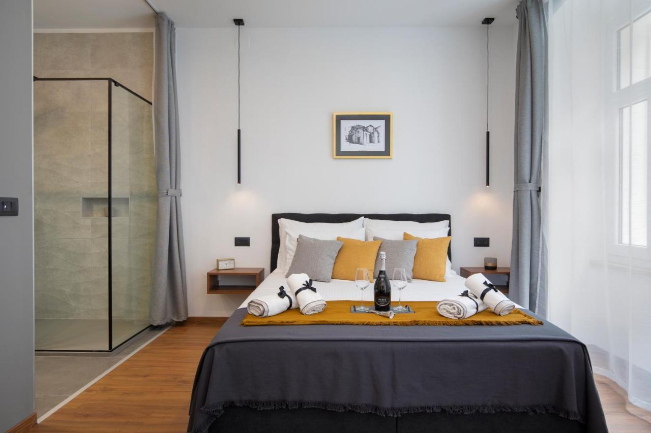Deluxe Rooms And Apartments Korzo PUY Exterior foto